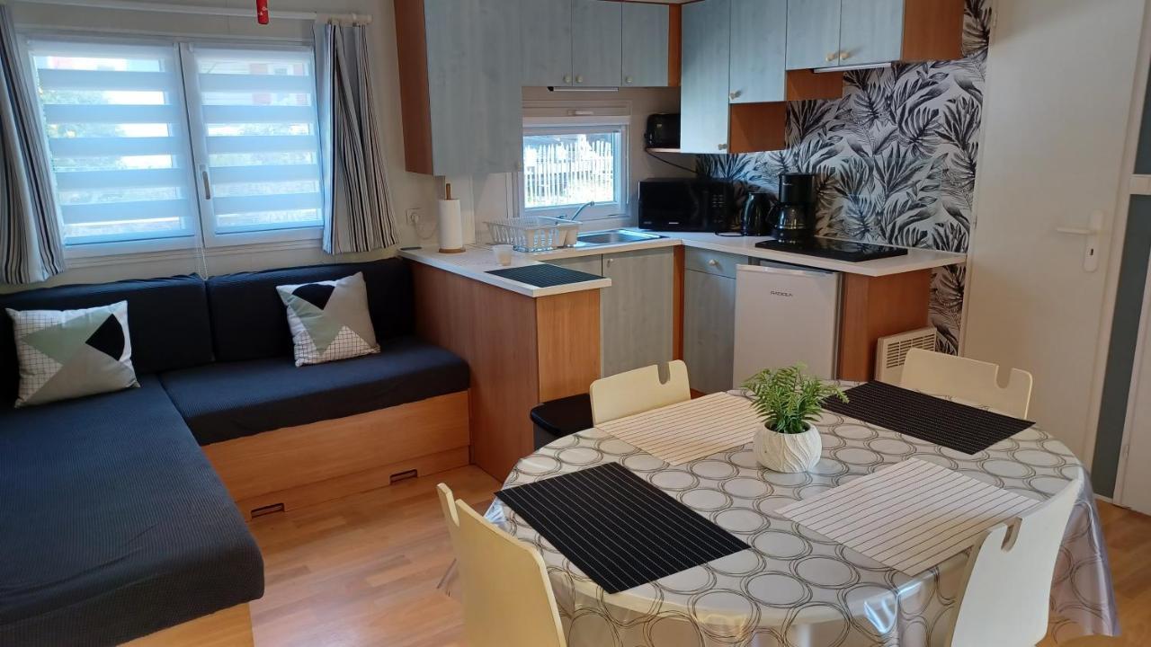 Mobilhome Lac De Guerledan Caurel  Eksteriør billede